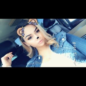 Meet your Posher, Evelyn